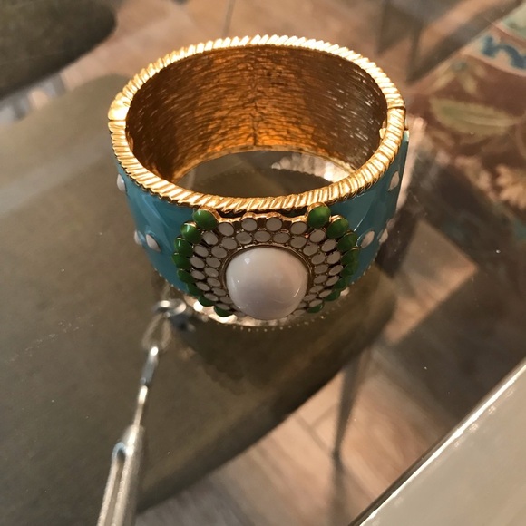 Stella & Dot Cuff Bracelet EUC - Picture 3 of 6